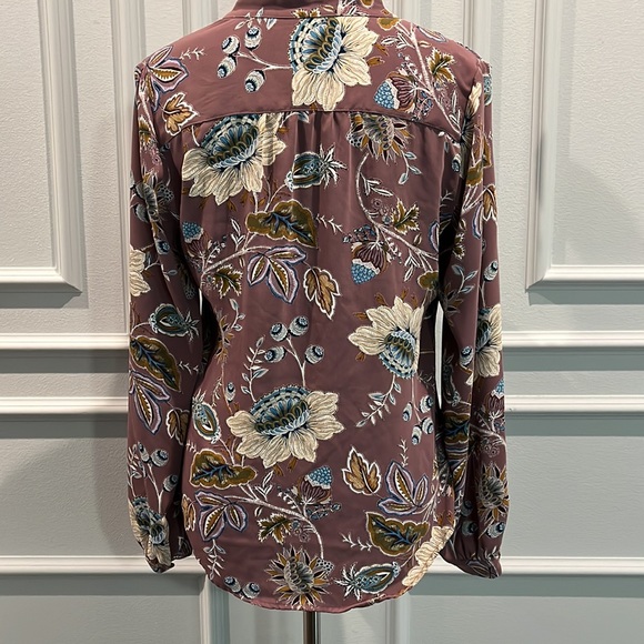 Beautiful Ruffle Blouse - Picture 8 of 12